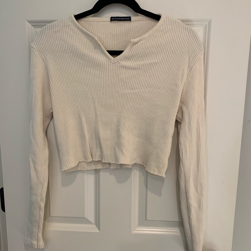 BRANDY MELVILLE LONG SLEEVE SHIRT